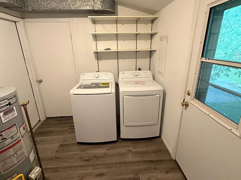 111 Edge Ln — Photo 12