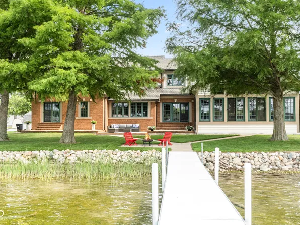 280 Lane 345 Lake James, Angola, IN 46703