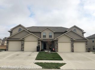 511 Emily Ln, Belton, MO 64012