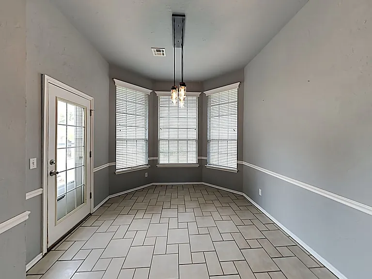 17309 N Platinum Ln — Photo 7
