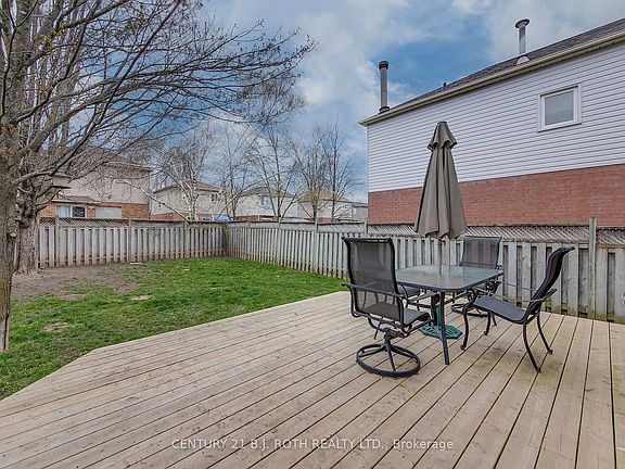 3rd image of 107 Laidlaw Dr N