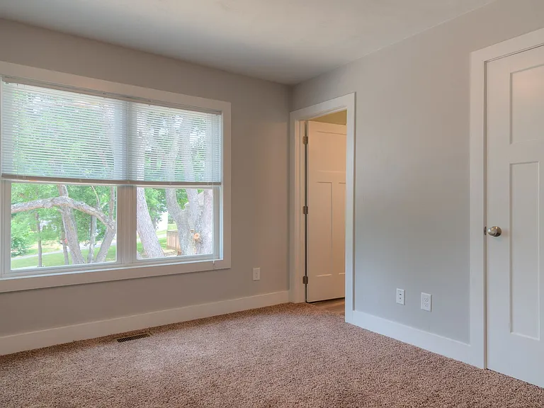 214 Uptown Trl — Photo 20