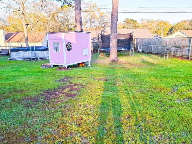 403 Antler Dr — Photo 26