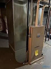4th image of 240 Plymouth St