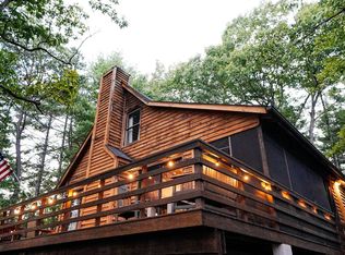 129 Hampton St, Basye, VA 22810