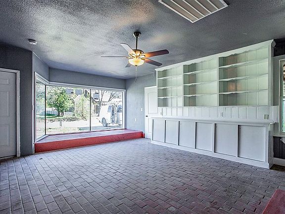 2nd image of 620 N 15th St