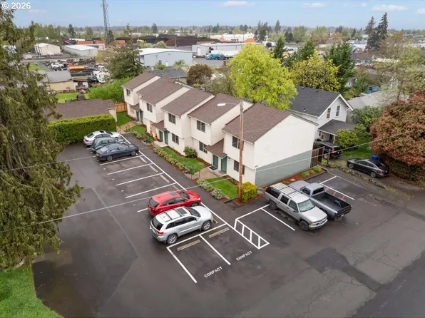 430 Metzler St, Molalla, OR 97038