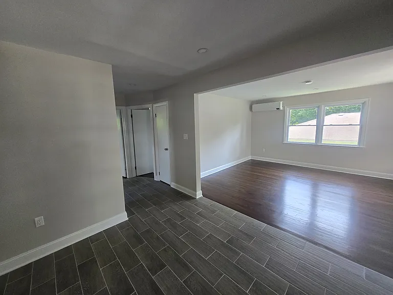 59 Willow Ave #1 — Photo 5