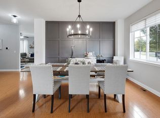 326 Persimmon Ln, Oswego, IL 60543