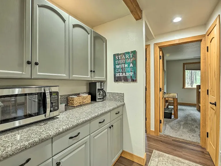 1450 E Nadean Ln — Photo 13