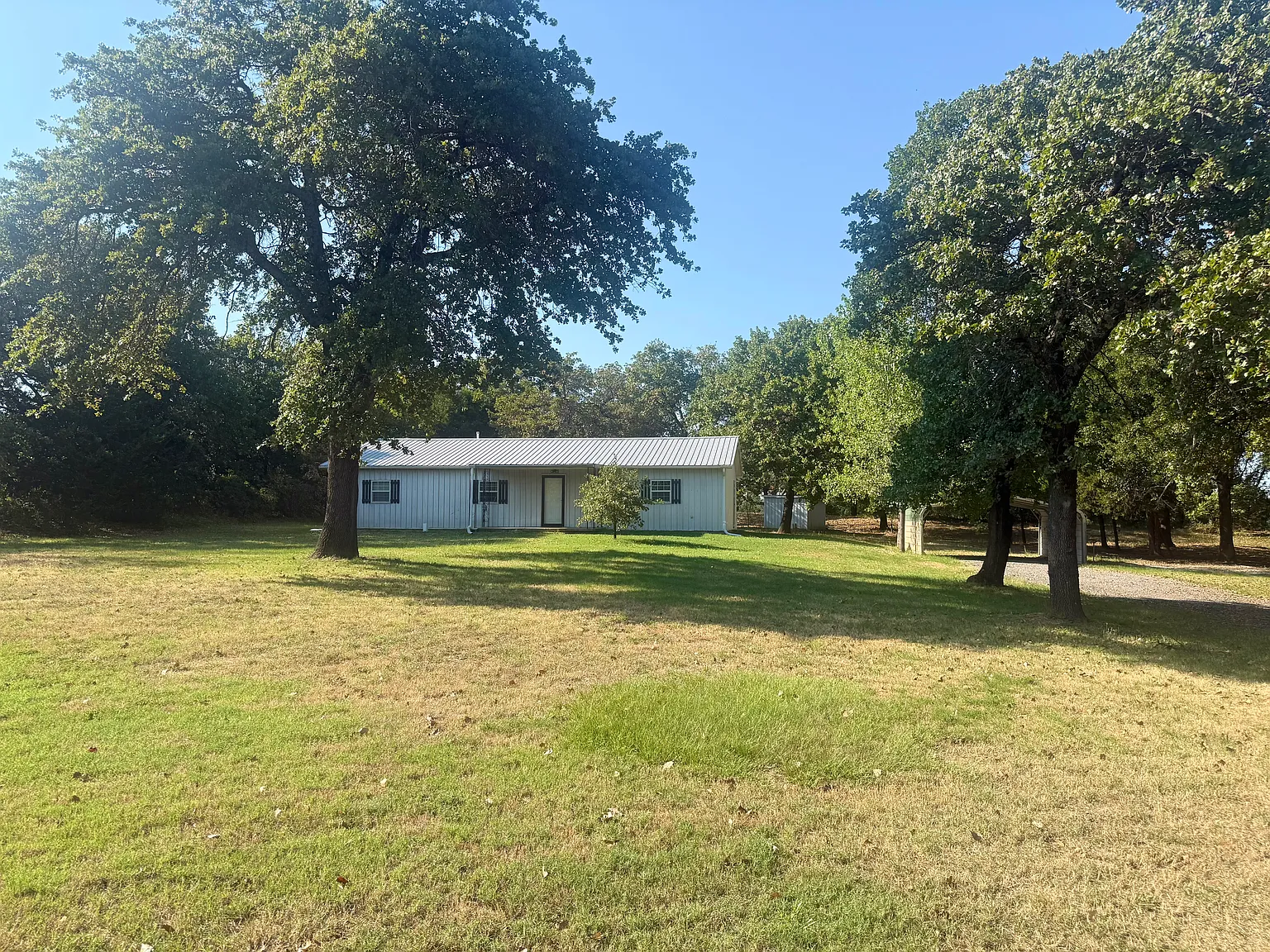 3 bed, 1568 sqft, $1,600 — Photo 2