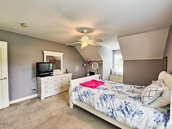 3rd image of 145 Cedar Place Ct