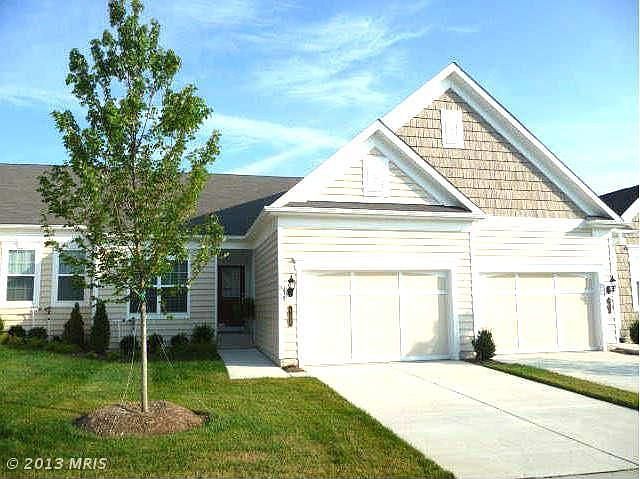1st image of 162 Castle Hill Dr