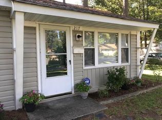 217 Pine Grove Ave, Hampton, VA 23669
