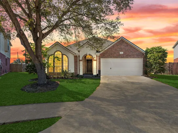 2355 Emory Knoll Dr, Fresno, TX 77545