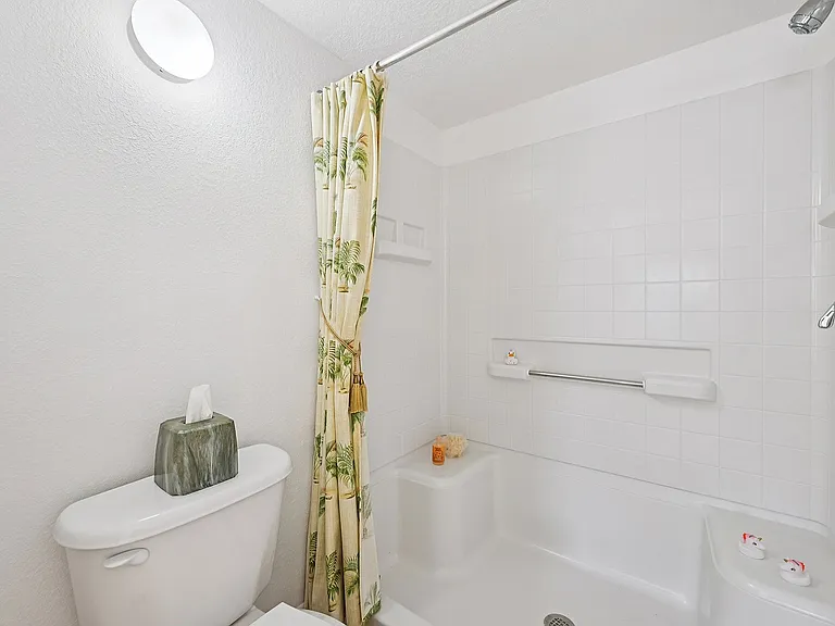 Treasure Cay Apartments — Photo 18
