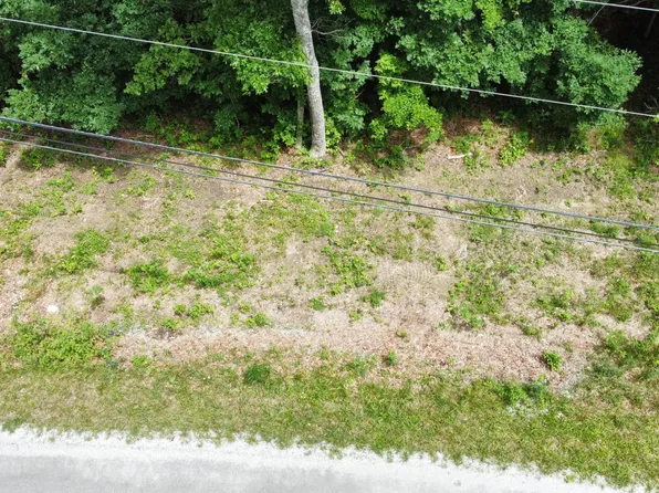 4010 Moonbeam Trl, Crossville, TN 38572