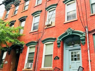 36 1/2 Erie St FLOOR 1, Jersey City, NJ 07302