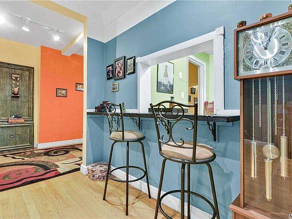 4th image of 14350 Hoover Ave APT 1B