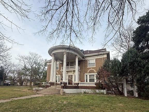 2nd image of 707 State St