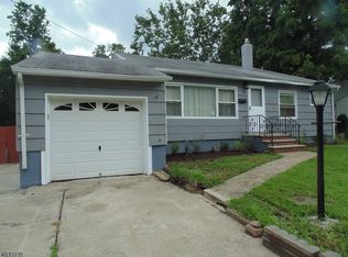 34 Holly St, Somerset, NJ