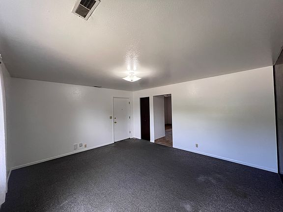 2nd image of 1162 E 400 S APT 3
