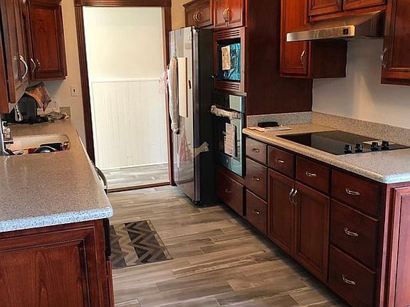4th image of 2508 Gael Ave