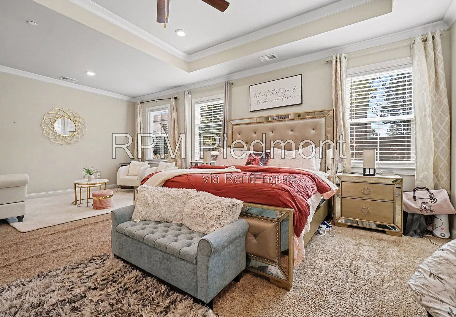 4 bed, 3.5 bath, 2941 sqft, $4,200 — Photo 4