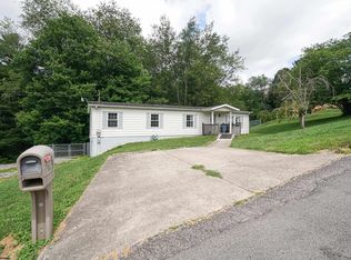 183 Sharon Ln, Bridgeport, WV 26330