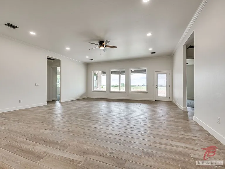 1321 Chisholm Trail Ln — Photo 13