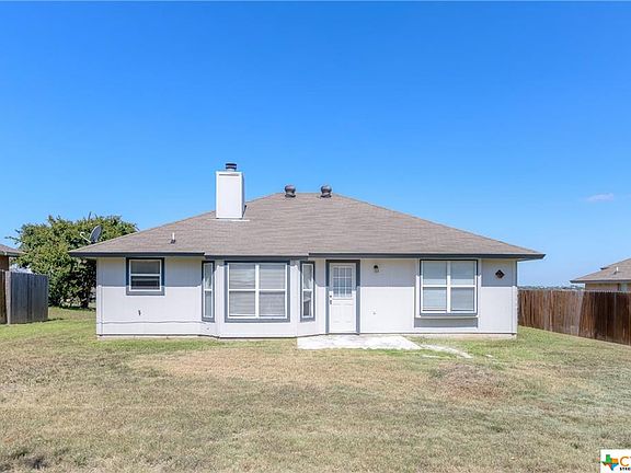 5th image of 3104 Southhill Dr
