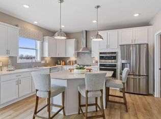 11260 Creekside Trl, Maple Grove, MN 55311