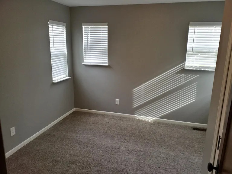 239 Bachtel St SE — Photo 16