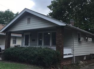 1941 S College St, Springfield, IL 62704