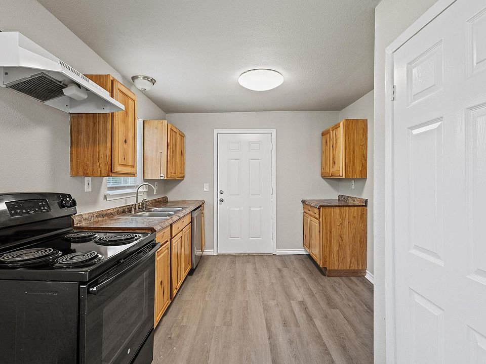 1st image of 420 Nunnalee Ave