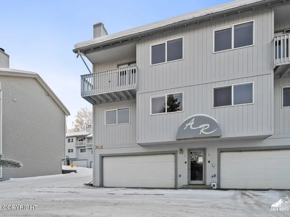 7602 Lumbis Ave #1A, Anchorage, AK 99518