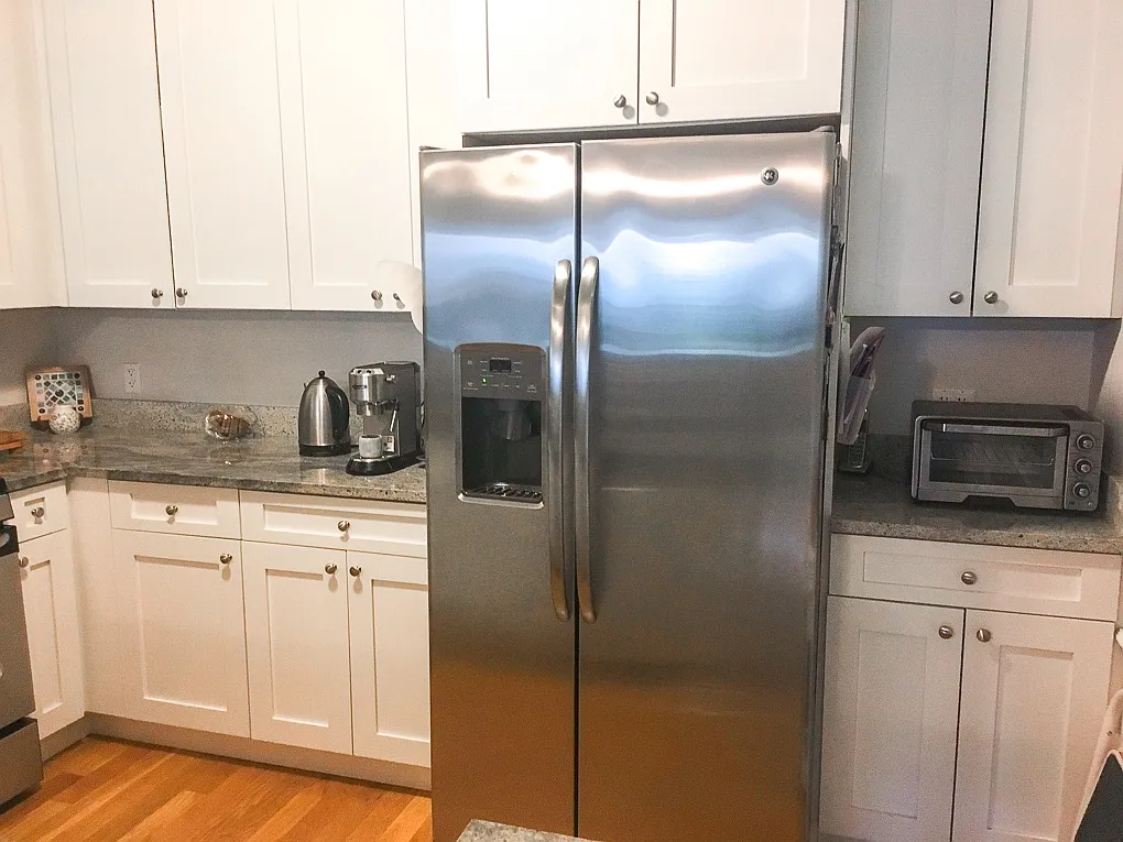 913 Forest Ave. — Photo 3