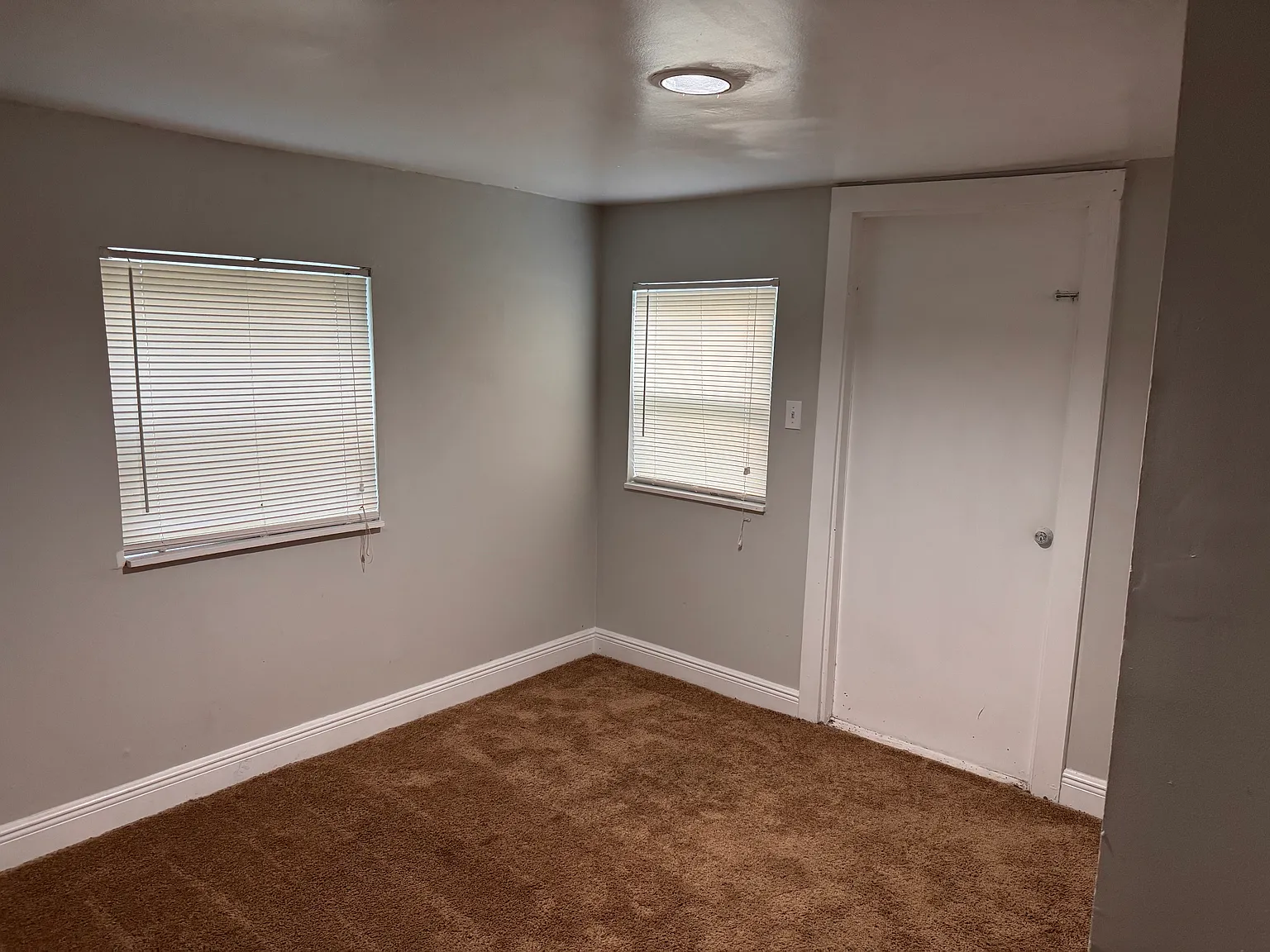 2 bed, 676 sqft, $1,675 — Photo 4