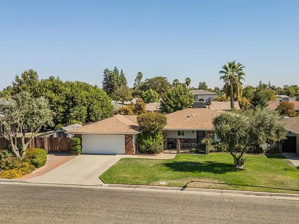 213 Sassafras Dr, Madera, CA 93637