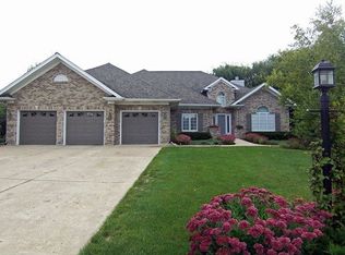 2101 Burnham Ct, Algonquin, IL