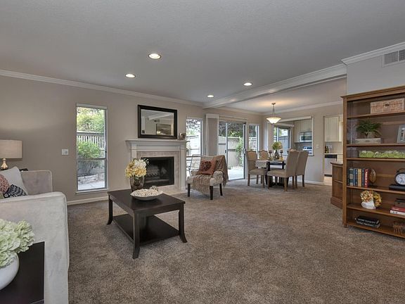 4th image of 19417 Vineyard Ln