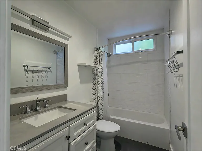 7049 Semrad Rd — Photo 29