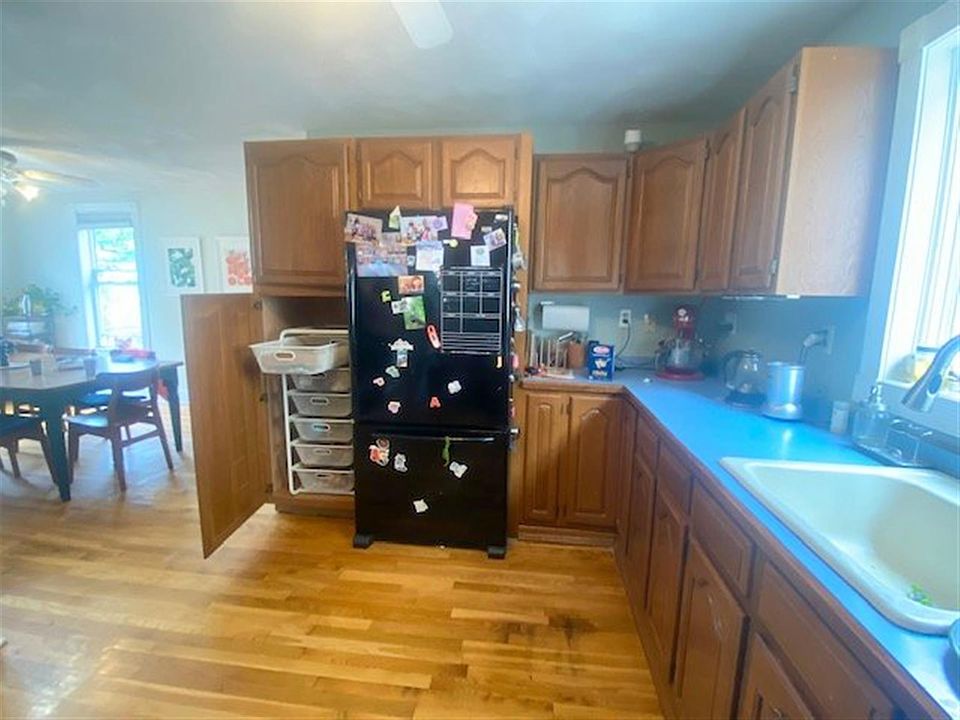 1st image of 14 Norwood Ave