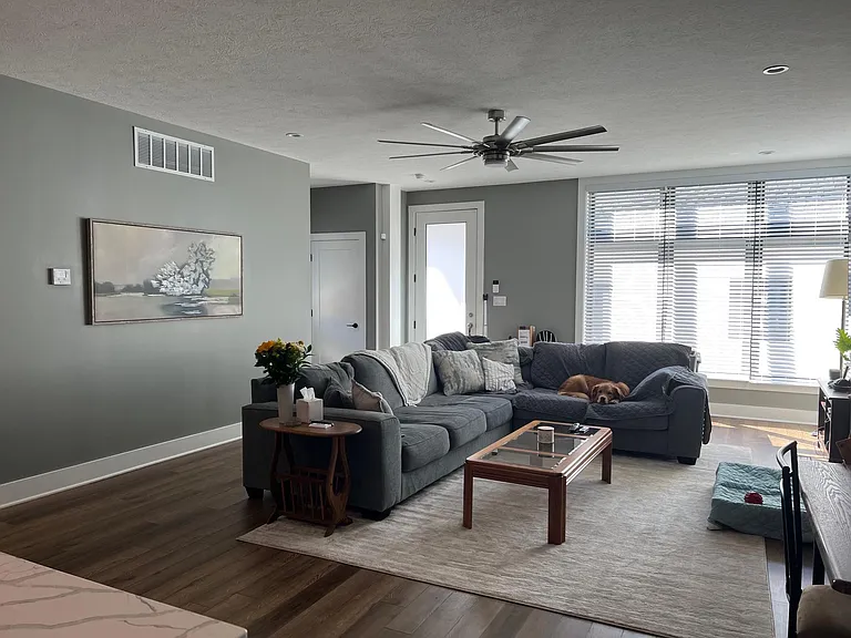 1618 Carrollton Ave — Photo 5