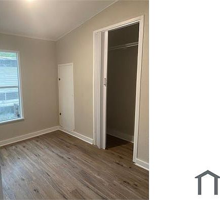 2nd image of 118 Great Lakes St