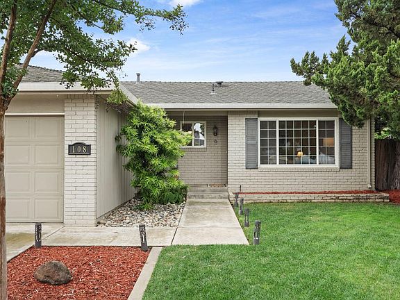 3rd image of 108 Ridge Dr