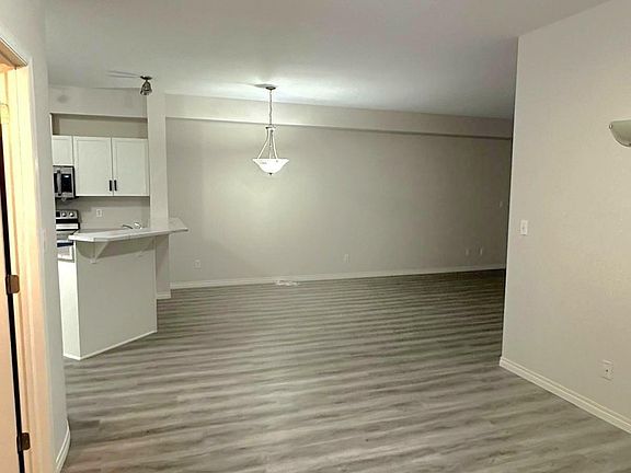 4th image of 4304 139th Ave NW #306
