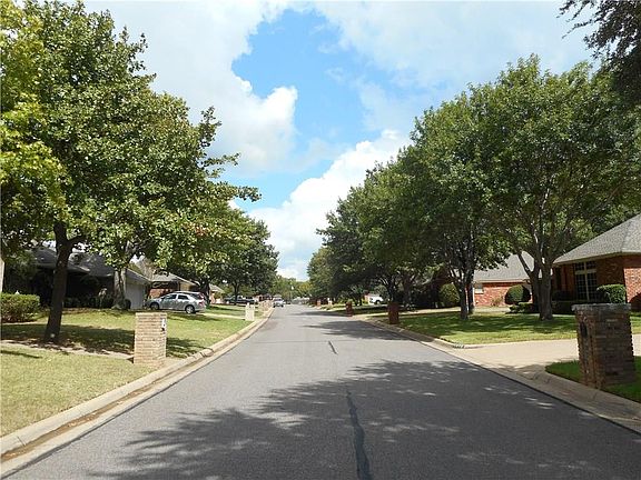 5th image of 6214 Brookstone Dr