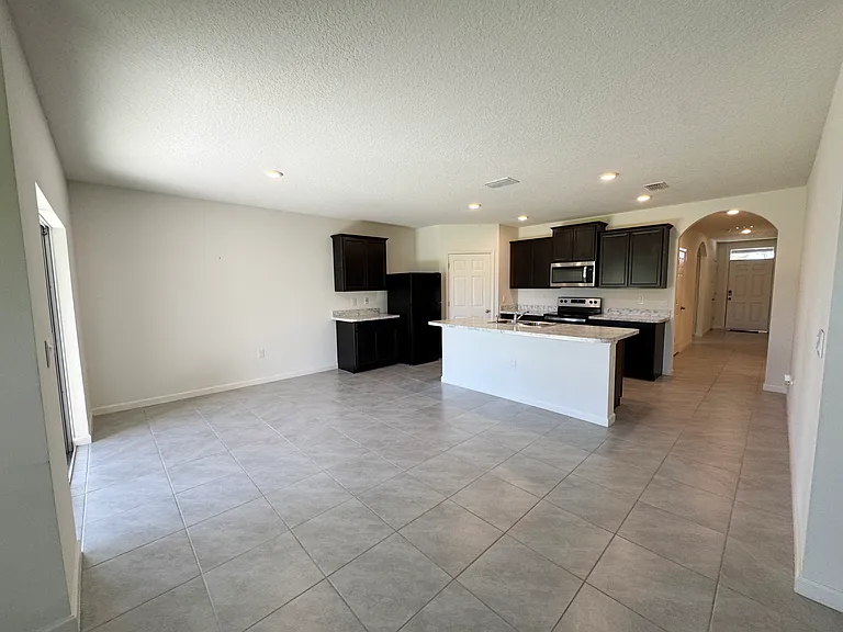1836 Barber St — Photo 11