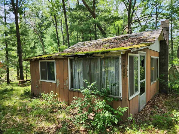 2469 N Dodge Lake Ave, Harrison, MI 48625